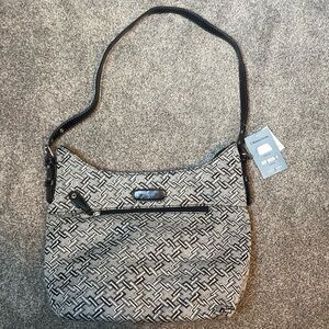 Jaclyn Smith Handbag Purse Black Gray Square Chain Pattern NWT Umbrella Wristlet